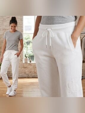 Calvin Klein White Drawstring Jogger Pants (Like New)